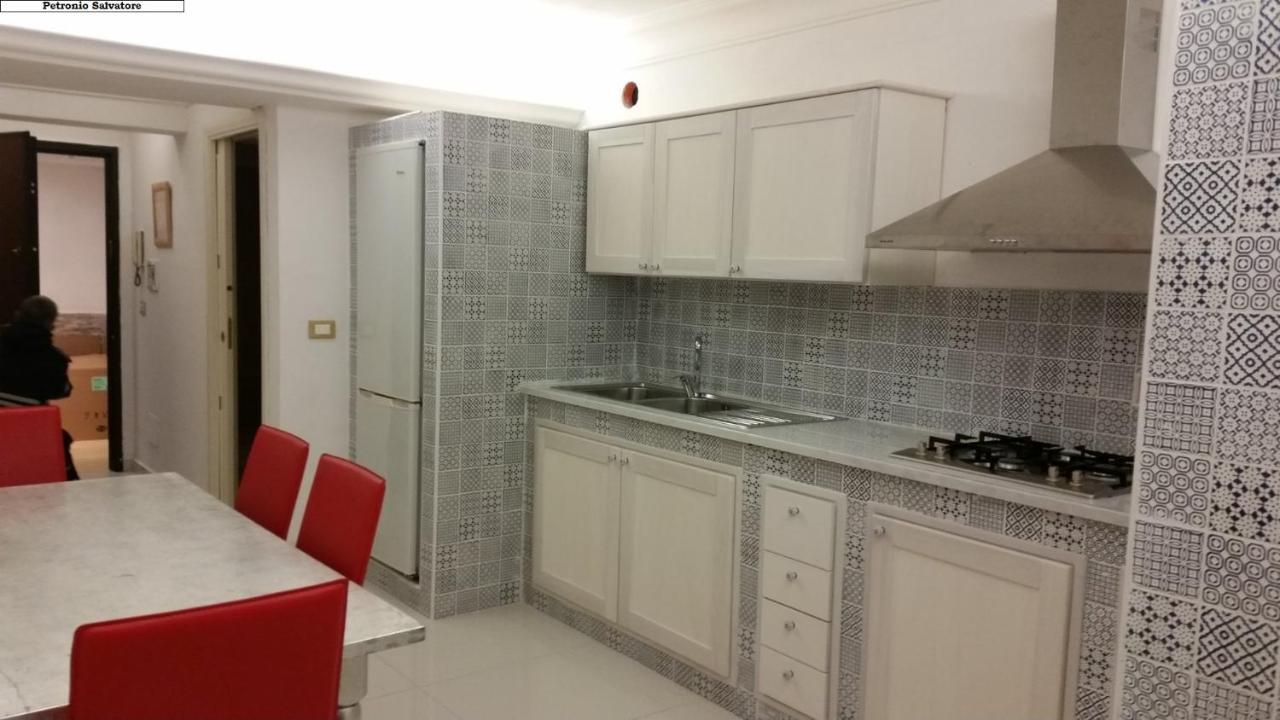 Ferienwohnung Stabile Basement Palermo Exterior foto